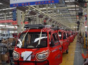 Tricycle motorisé à trois roues avec carrosserie fermée pour adultes, kit moteur - Product Image 2