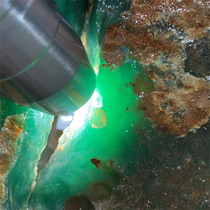 <span class=keywords><strong>Cristalli</strong></span> <span class=keywords><strong>Spirituali</strong></span> Semipreziosi Rari all'Ingrosso, Gemme Grezze Naturali, Crisoprasio Verde Naturale Grezzo per Creazione di Gioielli - Product Image 5