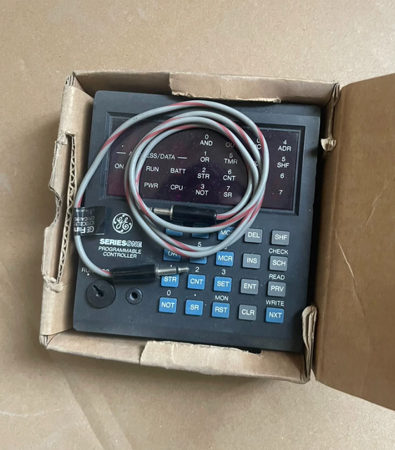 IC610PRG100B PLC Handheld Programmer, LCD Operation Unit for Field Program Editing and Troubleshooting PLC