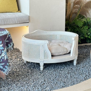 Internet Celebrity Small <span class=keywords><strong>Dog</strong></span> House Umwelt freundliches Massivholz-Schlafs ofa mit <span class=keywords><strong>Retro</strong></span> Classic-Hoch kissen für Katzen-und Hunde hersteller - Product Image 3