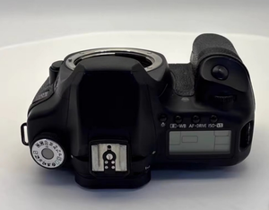 Cámara Réflex Digital de un Solo Lente (SLR) 50D, Solo Cuerpo, con Salida de Video - Product Image 3