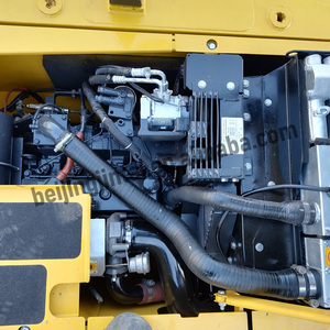 Excavatrice Komatsu PC130 d'occasion, inspectée, 13 tonnes, marque japonaise, faible nombre d'heures, godet d'origine, excavatrice PC130 d'occasion - Product Image 5