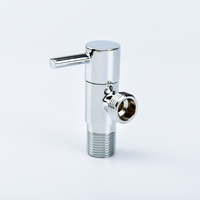 Robinet de contrôle d'eau en acier inoxydable au design moderne avec vanne d'angle de solution de conception de modèle 3D pour salle de bain et cuisine
