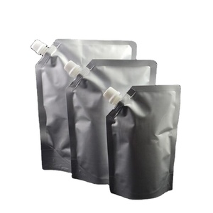 Individuell bedruckbare, recycelbare silberne Flüssigkeits-Ausgießbeutel (4L, <span class=keywords><strong>5L</strong></span>) für Getränke, Catering, Wasser, Saucen, Gewürze, Milch, Cola - Product Image 3