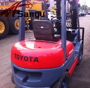 Mini máquina usada Japón <span class=keywords><strong>6fd30</strong></span> 3ton 4ton carretilla elevadora en Hefei con precio barato <span class=keywords><strong>Toyota</strong></span> Japón hizo 2 etapas mástil 3M automático - Product Image 5