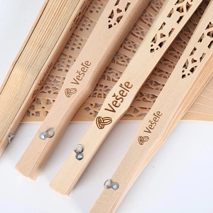 Cá nhân khắc bằng gỗ gấp tay <span class=keywords><strong>fan</strong></span> hâm mộ đám cưới người hâm mộ sinh nhật tùy chỉnh bé Đảng trang trí nội thất quà tặng cho khách - Product Image 3
