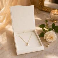 Boîte à collier incurvée faite à la main, emballage de luxe pour bijoux en tissu, boîte en papier avec fermeture magnétique pour pendentifs en perles, cadeaux
