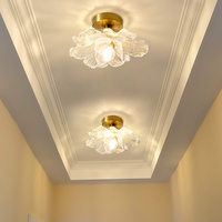 Lampe suspendue moderne et simple en forme de fleur de lotus pour couloir, allée, petit balcon, escalier, entrée, vestiaire, lampe de plafond LED en résine