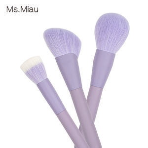 Ensemble de pinceaux de maquillage pour le visage de luxe, forme plate, <span class=keywords><strong>poils</strong></span> doux, manche en bois brillant, outil de beauté, pinceau pour le blush - Product Image 3