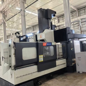 Centro <span class=keywords><strong>de</strong></span> Fresado CNC <span class=keywords><strong>de</strong></span> Doble Columna TAIZHUN Usado, <span class=keywords><strong>de</strong></span> Alta Resistencia, con Husillo Fanuc BT50 para Mecanizado <span class=keywords><strong>de</strong></span> Moldes <span class=keywords><strong>de</strong></span> Inyección Grandes - Product Image 2