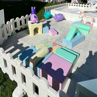 Équipement de jeu souple pour enfants, fosse à balles et maison gonflable pour terrains de jeux scolaires