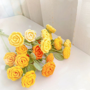 Vendita calda fiori fatti a mano all'uncinetto per la decorazione della casa regalo su misura fiore artificiale san valentino regali creativi - Product Image 4