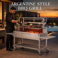 Grill argentin en acier inoxydable robuste, mobile, type Santa Maria, barbecue au charbon de bois avec revêtement en briques réfractaires pour restaurant