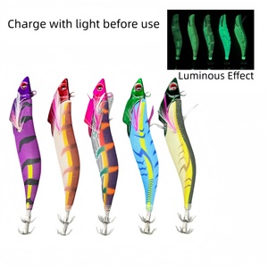 Precio al por mayor: Señuelo de pesca <span class=keywords><strong>Egi</strong></span> de 134 mm y 39 g, 5 colores, de madera luminosa biónica con anzuelo de paraguas, para agua salada, para pulpo y camarón - Product Image 5