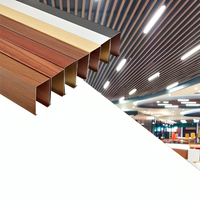 Plafond acoustique moderne en aluminium imperméable en forme de U avec système suspendu à grain de bois
