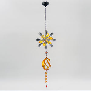 กระดิ่งลมดอกไม้พลังงานแสงอาทิตย์ ไฟสวนตกแต่งภายนอกอัตโนมัติ พร้อมไฟ LED นุ่มนวลและเสียงดนตรีผ่อนคลายสำหรับลานบ้าน รั้ว - Product Image 4