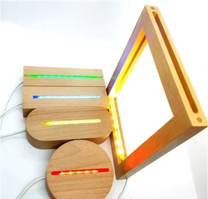 Fabricant <span class=keywords><strong>de</strong></span> gros lampe à led 3d personnalisée base en bois cadre photo en bois avec interrupteur à intensité variable pour veilleuses en bois acrylique - Product Image 1