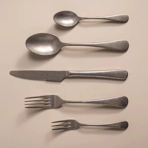 Juego de Cubiertos de Acero Inoxidable 304 Lyon INS, Estilo Nórdico Retro de Lujo, Cuchillo, Tenedor y Cuchara, Vajilla Occidental Universal - Product Image 4