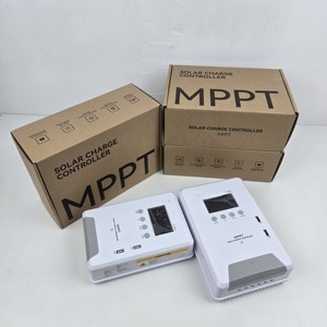 60A lai <span class=keywords><strong>PWM</strong></span> MPPT panel năng lượng mặt trời điều khiển LCD 48V lifep04 kín Lithium Battery Charger ngập nước AGM Gel phí điều khiển - Product Image 1