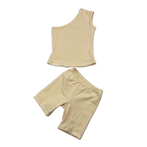 Conjunto de Ropa de Verano 2022 para Niñas Pequeñas, Camiseta de Un Hombro, Pantalones Cortos de Ciclista, 2 Piezas, Ropa de Boutique Infantil - Product Image 2