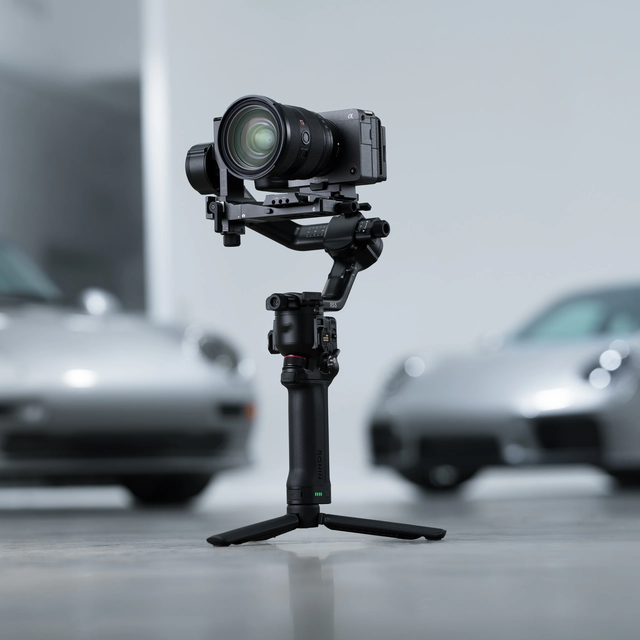 Original Brand RS 5 Professional 3-Axis Gimbal Stabilizer with AI Tracking 3kg Payload & 5th Gen Stabilization Algorithm