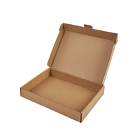 Boîtes d'expédition haut de gamme en carton ondulé auto-érectables pour baskets et vêtements, couleur personnalisée, gaufrage et pelliculage mat pour entreprises en ligne