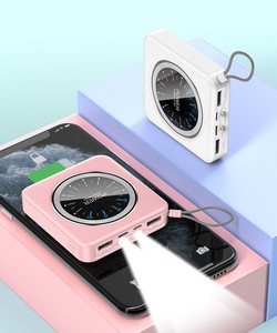 Cargador Portátil Mini para Teléfono, Banco de Energía de 10000 mAh con Diseño de Reloj, Banco de Energía de Emergencia Tipo C con Llavero, Tamaño de Bolsillo - Product Image 3