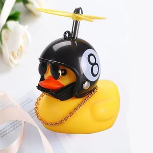 Venta al por Mayor de Accesorios para Automóviles, Adornos de Patitos de Goma Amarillos, Mini Cascos Lindos, Juguetes de Patos - Product Image 3