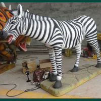Modèle de zèbre animatronique sur mesure à vendre, pour expositions d'animaux sur le thème de la savane, idéal pour les restaurants à thème