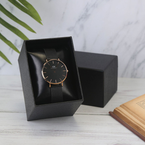 Cajas <span class=keywords><strong>de</strong></span> reloj <span class=keywords><strong>de</strong></span> regalo, caja <span class=keywords><strong>de</strong></span> reloj <span class=keywords><strong>de</strong></span> papel negro, venta al por mayor <span class=keywords><strong>de</strong></span> fábrica - Product Image 1