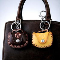 En gros Mini porte-monnaie en cuir en forme de sac à main, breloque de sac à monnaie, porte-clés floral vintage pour accessoires de sac à dos