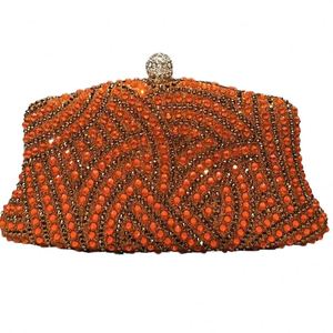 Bolso de noche bohemio bordado con perlas para mujer - Un clásico de moda que añade un toque artístico y colorido a todo. - Product Image 3
