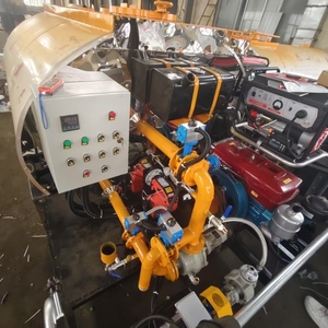 معدات رش مستحلب الأسفلت شبه أوتوماتيكي بالكامل Chengshuo-محرك بمحرك W - Product Image 5