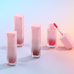 Brillo Labial Personalizado al por Mayor, Brillo Labial Mate, Lápiz Labial Líquido Mate, Color Rosa Degradado - Product Image 4