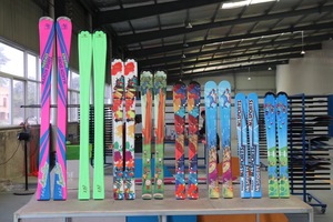 2024 Prix <span class=keywords><strong>de</strong></span> Gros Fabricant Importé Noyau Bois Skis Alpins et Snowboards - Product Image 4