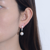 KE5376 Elegantes Pendientes de Perlas Colgantes para Regalo, Joyería Artesanal de Madreperla para Damas