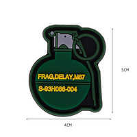Parche de PVC con Diseño de Arma en Versión Q, Listo para Enviar, Insignia de Goma 3D con Velcro, Apto para Mochilas Deportivas y Gorras