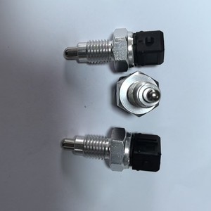 Interruptor de luz de marcha atrás Land Rover 99660613300, interruptor térmico para reemplazo y reparación - Product Image 4