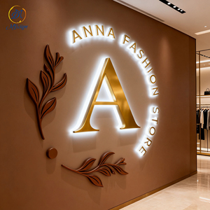Insegna Luminosa in Titanio Dorato con Specchio LED Retroilluminato, Logo Aziendale 3D in Metallo Personalizzato - Product Image 1