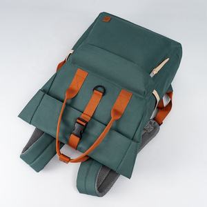 Sac à dos à enroulement grande capacité au design populaire, en polyester, pour les loisirs et les voyages en extérieur, avec logo personnalisé - Product Image 6