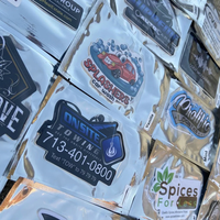 Désodorisant de voiture en papier à prix d'usine, toutes senteurs, forme personnalisée avec logo, carte parfumée personnalisée en gros pour cadeau publicitaire