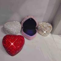 Kotak Perhiasan Cincin Kaku Berbentuk Hati dari Kertas Berlapis Daur Ulang, Desain Mawar Awet, Lampu LED, Lapisan UV Emas, Grosir Kustom
