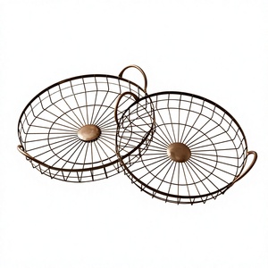 Ensemble de 2 paniers en fil de fer de créateur traditionnels de qualité supérieure nouveauté panier en fil métallique bon marché pour la vente de vaisselle - Product Image 1
