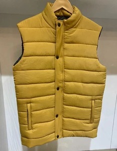 Wholesale Supply Men Sleeveless Jacket Fashion Casual Lightweight Windproof Body <b>Warmer</b> Vest Available for Sale - Product Image 4