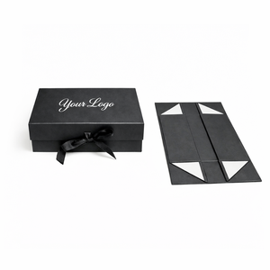 Boîte cadeau magnétique pliable en carton de luxe avec logo personnalisé et ruban pour robes et vêtements - Product Image 1
