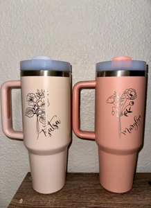 Gobelet isotherme en acier inoxydable de 40 oz avec poignée latérale, tasse à double paroi isolée avec paille pour une consommation toute la journée - Product Image 5