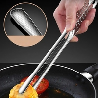 Pinces à barbecue en acier inoxydable robustes de 18 pouces, pinces de cuisson extra longues avec bords festonnés pour la cuisson de la viande et du dindon de grande taille