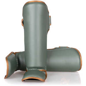 High Quality Cow Hide Leather Shin Guard Custom Logo Leg Guards and Warmers Wholesale Leather Shin Guards Customized OEM Service - Product Image 5