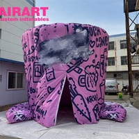 Tente gonflable personnalisée en forme de chapeau haut-de-forme rose, cabine de photomaton gonflable imprimée graffiti pour décoration de fête