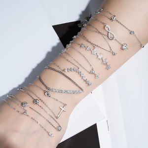 ขายส่งเครื่องประดับ หลายแบบ สร้อยคอชอคเกอร์เงินแท้ 925 ชุบทองคำขาวและทองคำเหลือง ประดับเพชรโมอิสซาไนต์ VVS1 GRA สำหรับผู้หญิง - Product Image 5